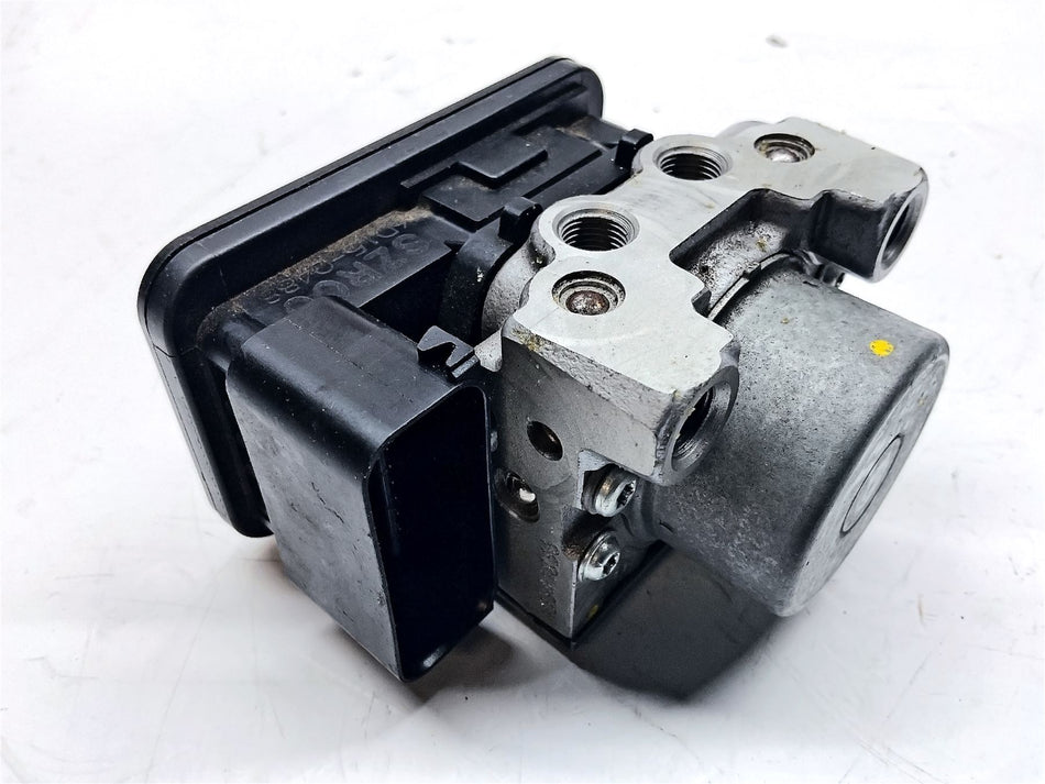 Suzuki GSXR1000 ABS Pump - 5561047H00000
