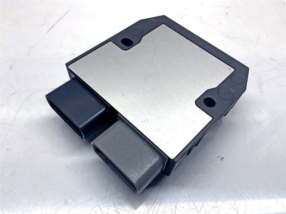 2021 Triumph Speed Triple 1200 RS Regulator Rectifier - T1300679