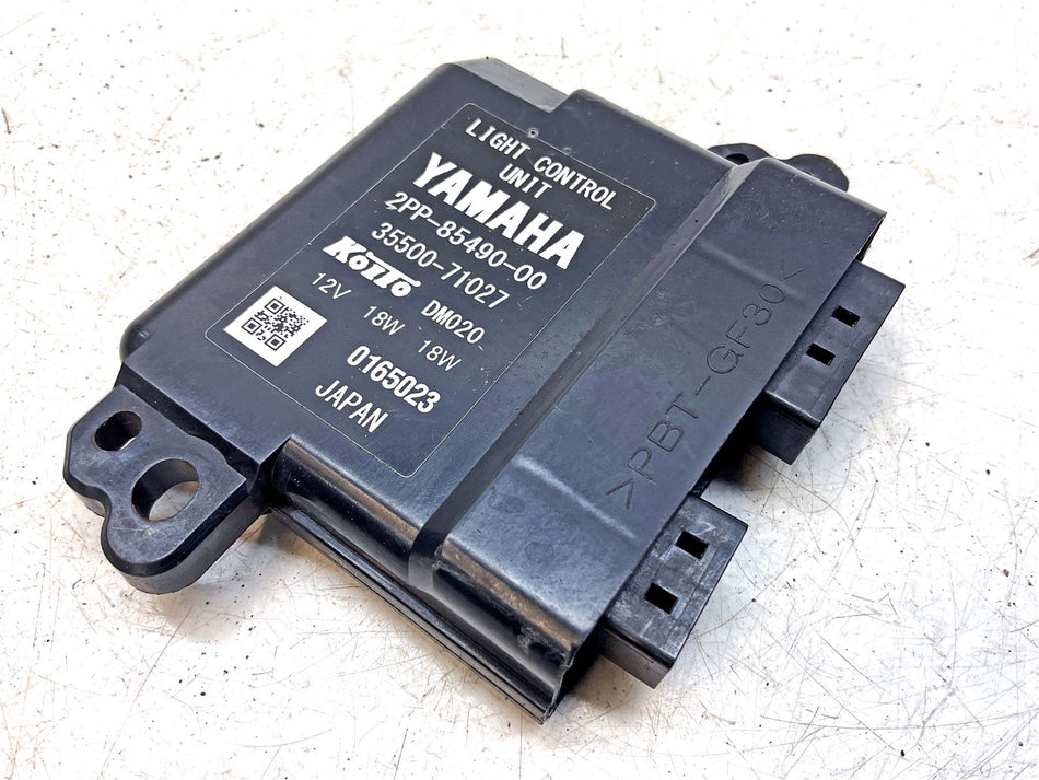 2017 Yamaha MT-09 Light Control Unit - 2PP8549000