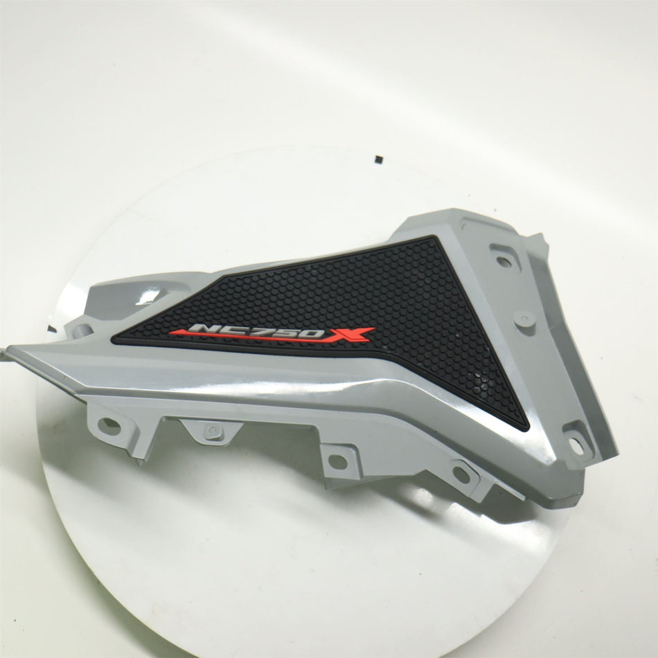 2024 HONDA NC750X DCT ABS Right Tank Panel  - 83520MKWD20ZA