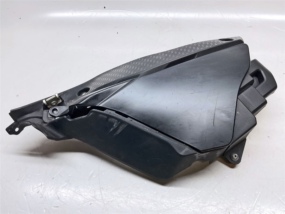 2019 Yamaha YZF R1 Left Fairing Panel - 2CR2842M01
