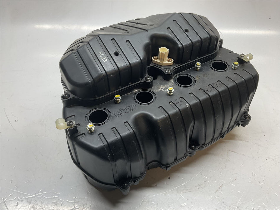 2004 Honda CBR1000RR Fireblade RR-4 Airbox - 17220MEL000