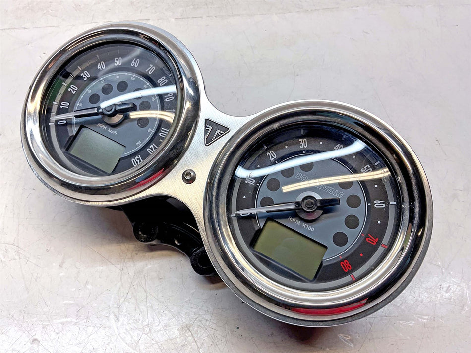 2023 Triumph Bonneville T120 Speedometer - 2952 Miles - T2506409