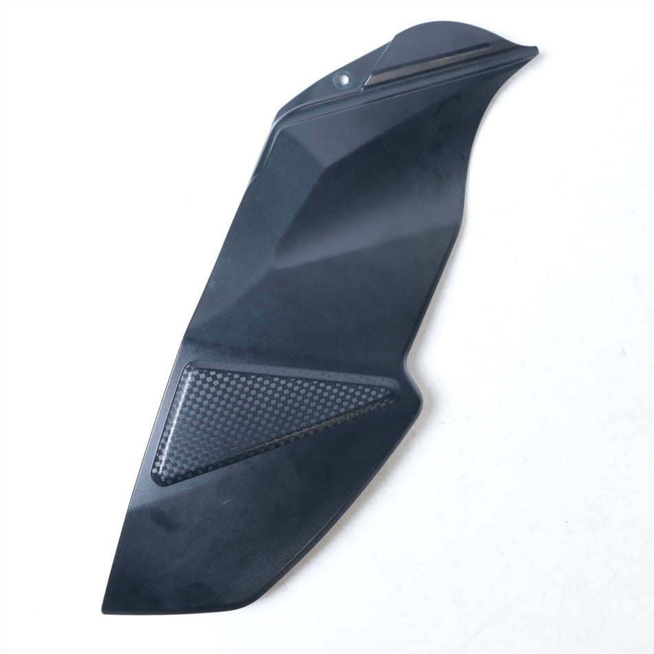 2011 SUZUKI GSR750 Right Side Panel Trim - 63171-08J00