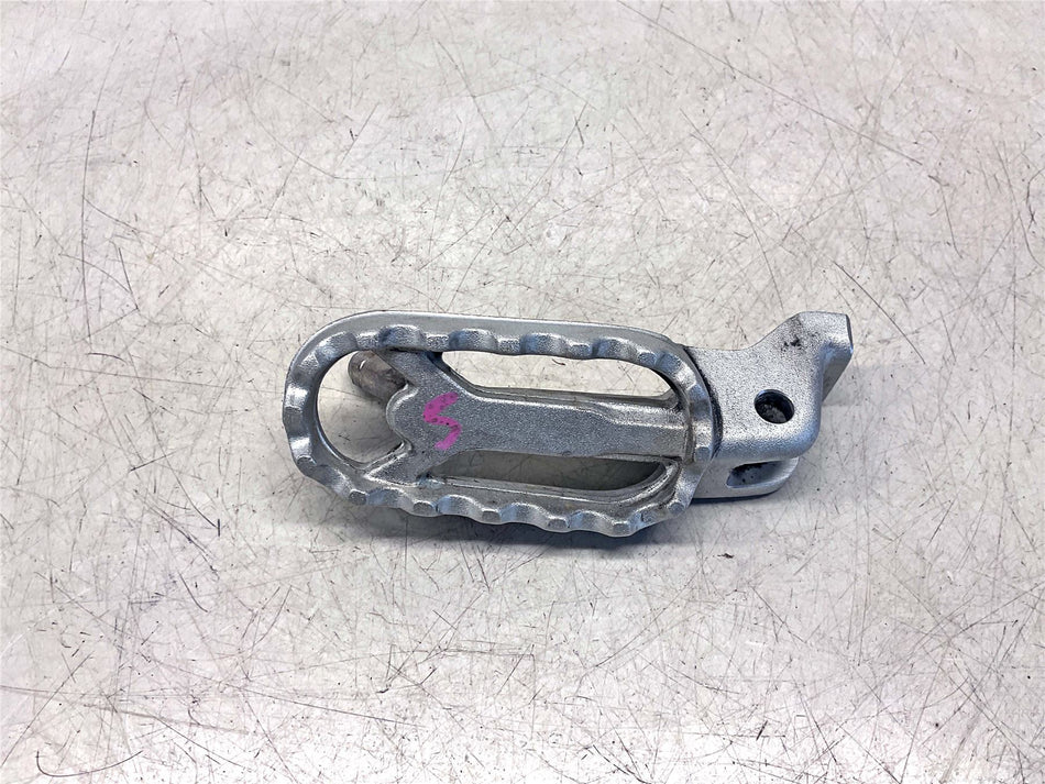 2023 Triumph Tiger 1200 GT Pro Left Front Footrest - T2083867