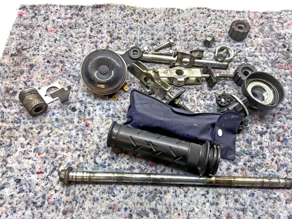2022 Honda CB125F Assorted Nuts, Bolts & Fixings