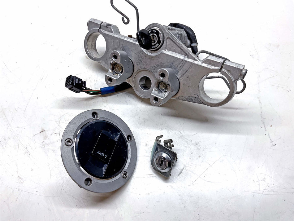 2010 Suzuki GSX650F Lock Set - 37000-49822-000