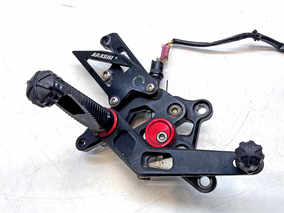2021 Yamaha YZF R3 ABS Arashi Front Right Footrest & Hanger