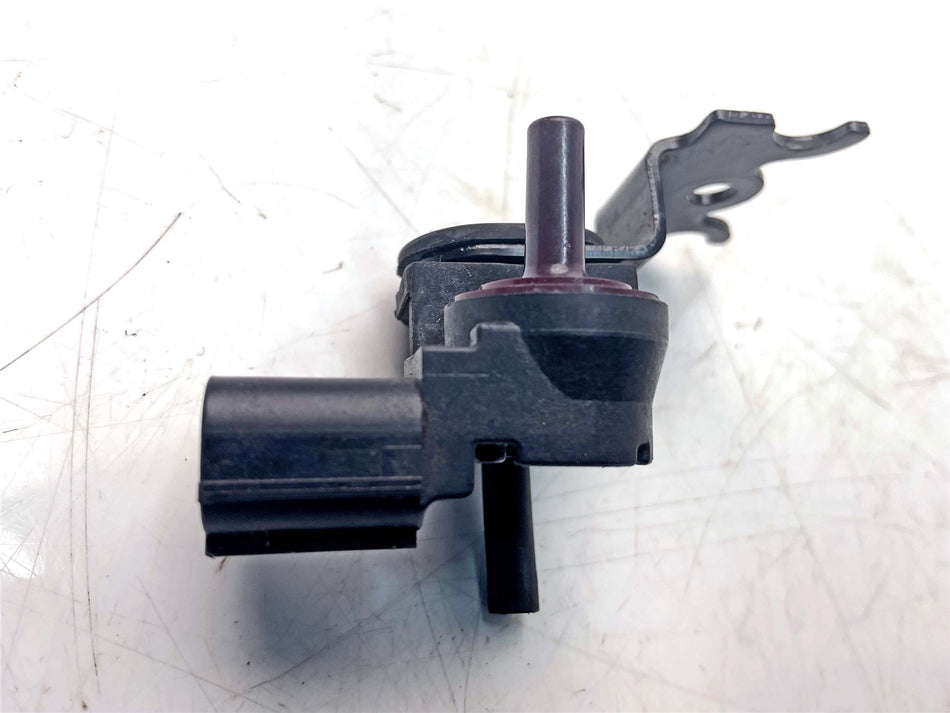 2016 Kawasaki Z800 ZR800 ABS Pressure Sensor - 211760111