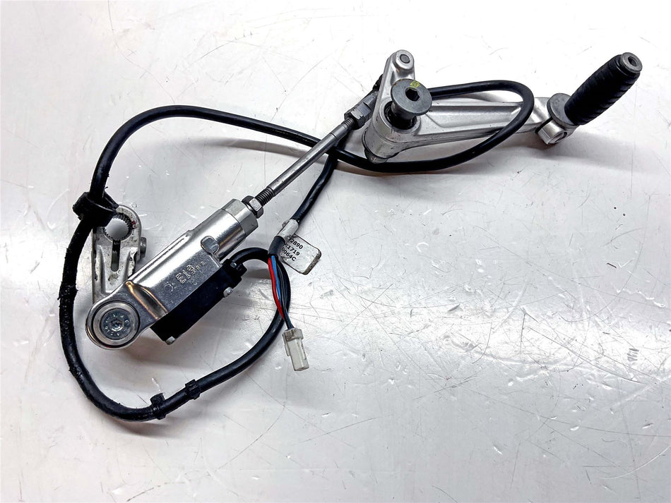 2019 Aprilia Tuono V4 1100 Factory ABS Quickshifter - 2B002890