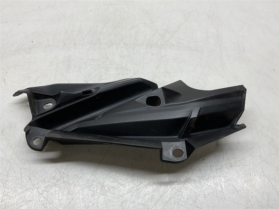 2018 Kawasaki Z900 ZR900 Right Inner Shroud - 14093-0508