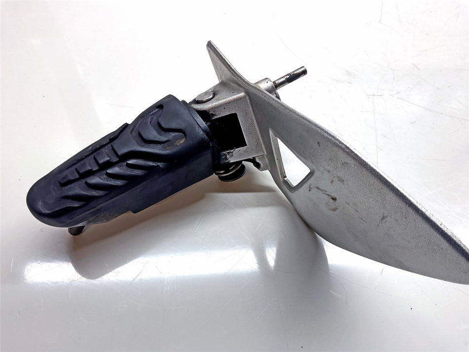 2021 BMW R1250RT Front Left Footrest & Hanger - 46718560383