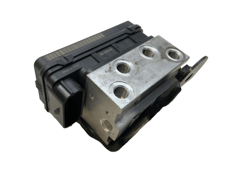 2024 Triumph Scrambler 400X ABS Pump TA131801 Bosch