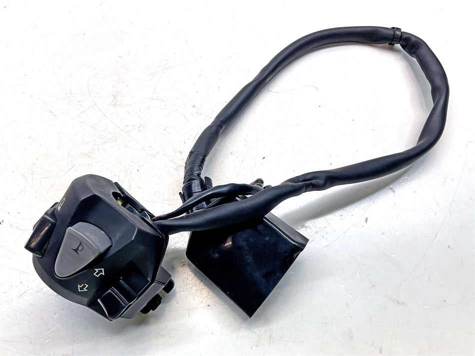 2025 Honda CMX500 REBEL Switchgear Left - 35200K2YJ41