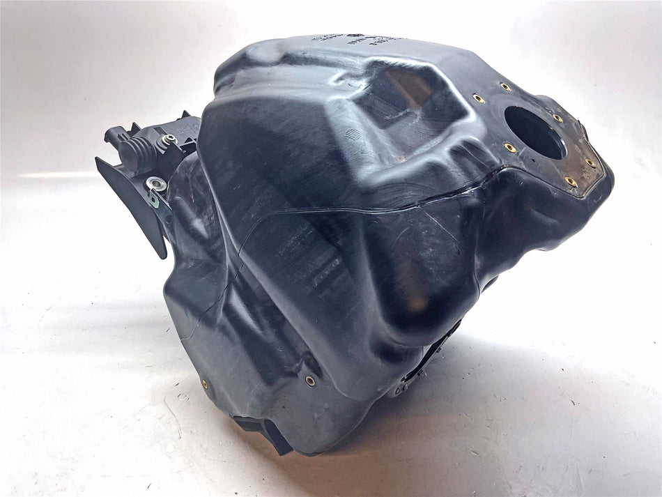 BMW R1200RS Fuel Tank - 8533760