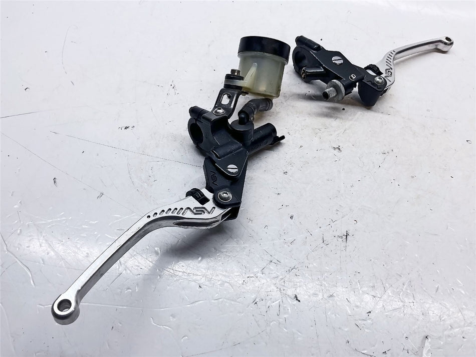 1996 Honda CBR900RR Front Master Brake Cylinder & Clutch Lever - 45510MW0315