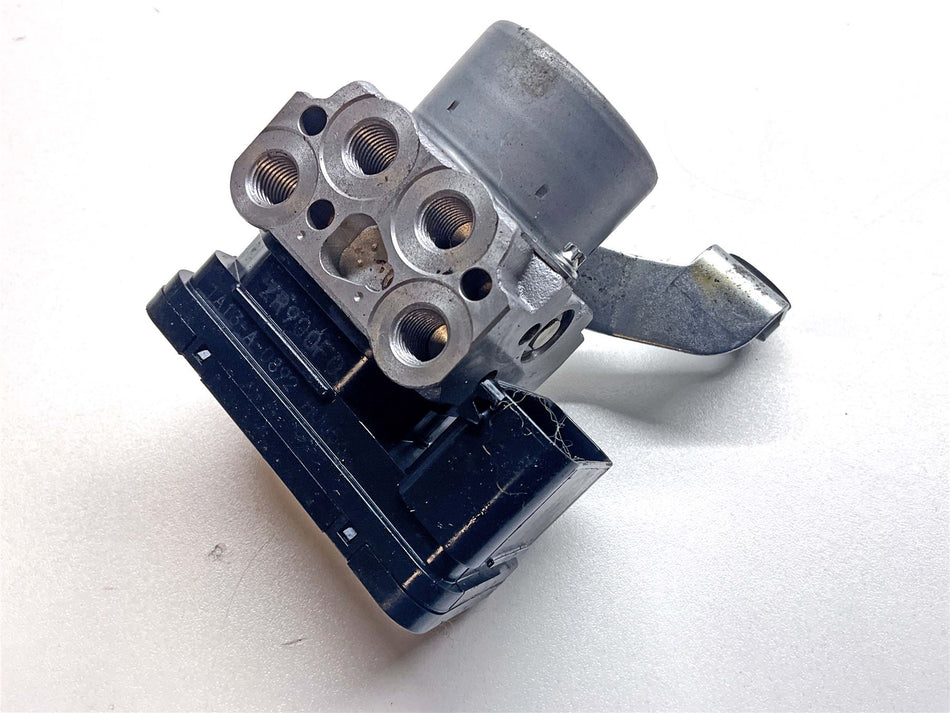 2021 Kawasaki Z900 ZR900 ABS Pump - 160820895
