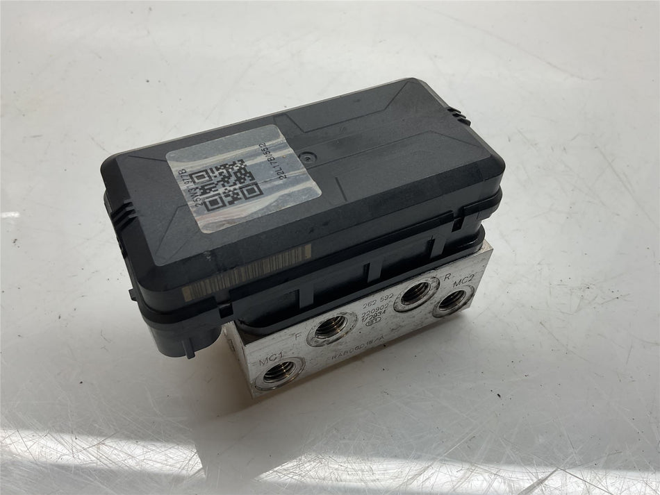 2023 Royal Enfield Super Meteor 650 ABS Pump