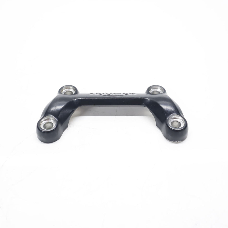 2016 TRIUMPH BONNEVILLE T120 BLACK Handlebar Clamp - T2041234