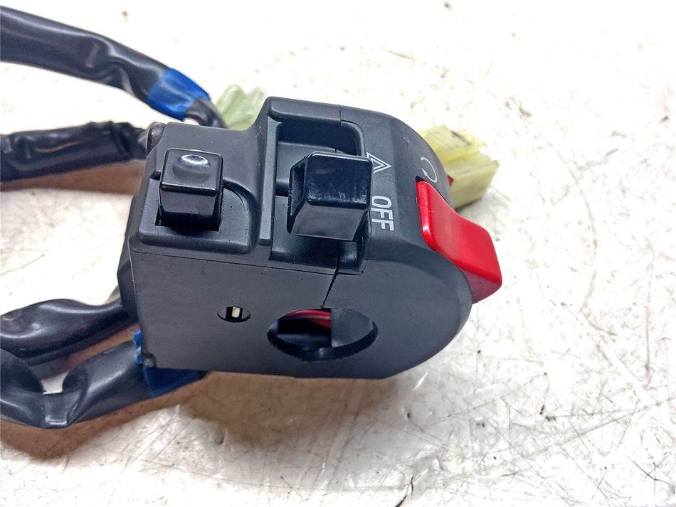 2024 Yamaha YZF R7 Right Switch Gear - 4KG2628100