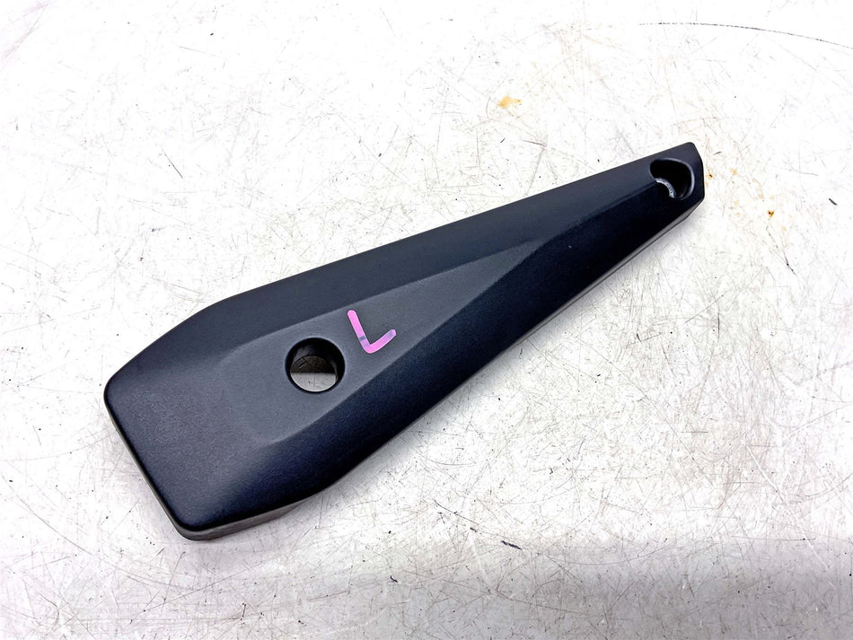 2014 Yamaha FZ8 Left side cover - 39P217110000