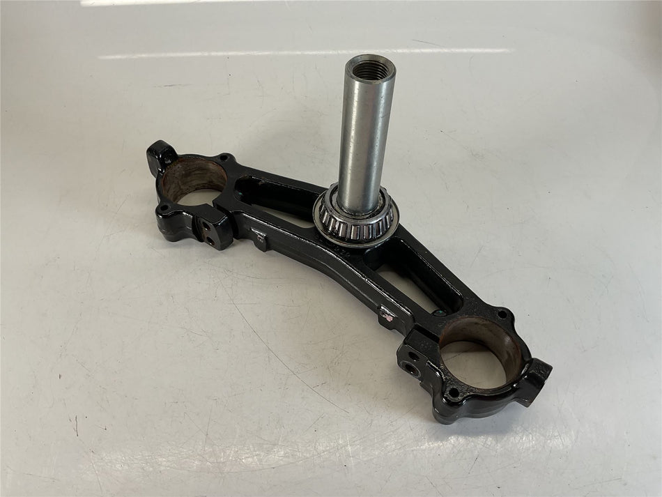 2023 HARLEY-DAVIDSON STREET GLIDE Bottom Yoke  - 45900091A