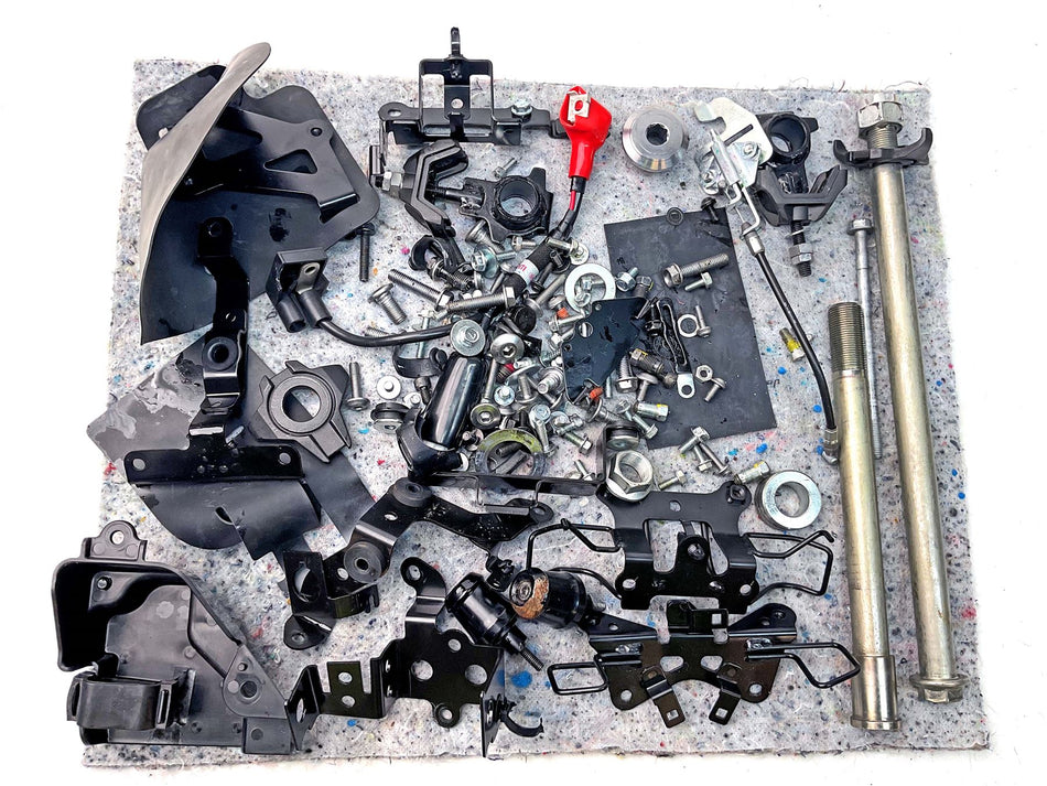 2025 Kawasaki Z650 ER650 Assorted Nuts, Bolts & Fixings
