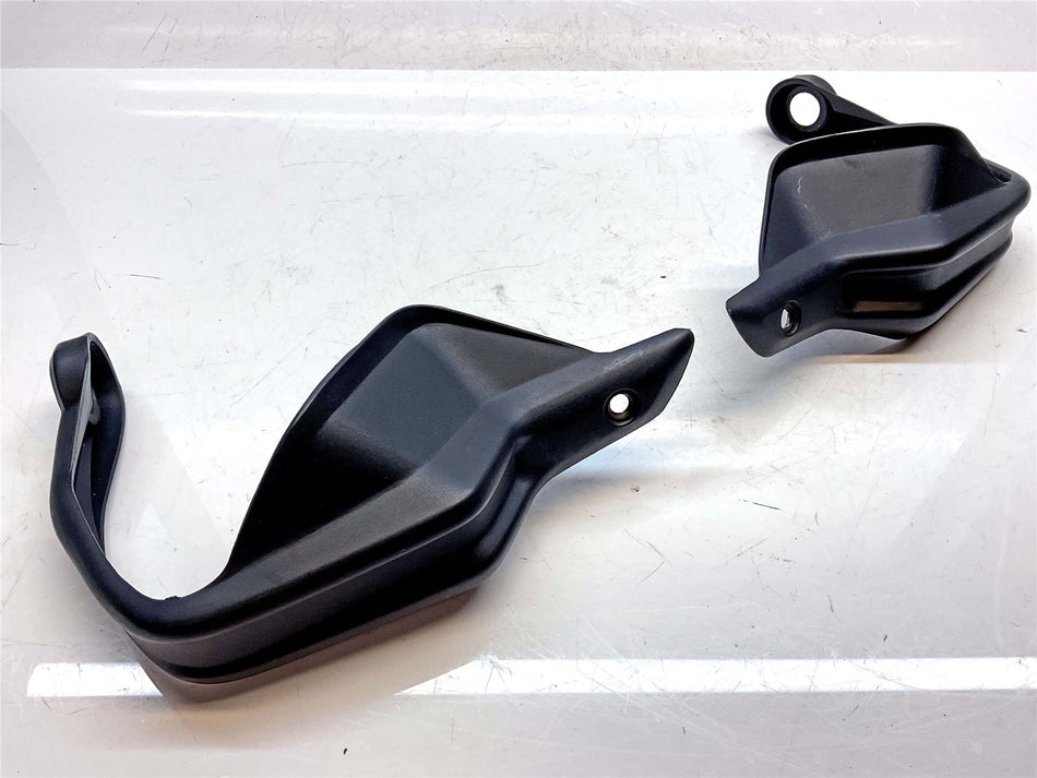 2021 BMW F900R Right & Left Handguards - 235614474318