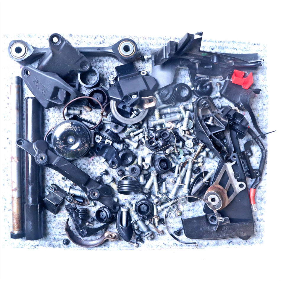 2023 KTM 1290 Super Duke R Assorted Fixings & Bolts