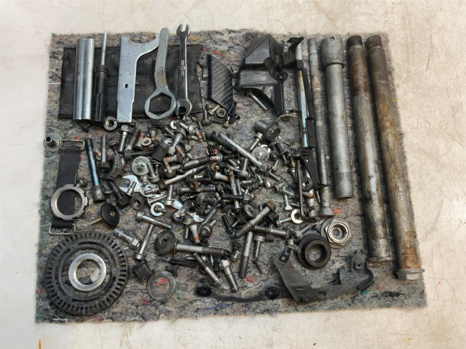 2013 Honda CBR1000RR Fireblade Assorted Nuts Bolts Fixings Kit