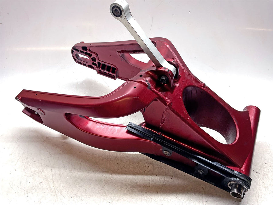 2010 Yamaha YZF R1 Swingarm - 14B2211000P0
