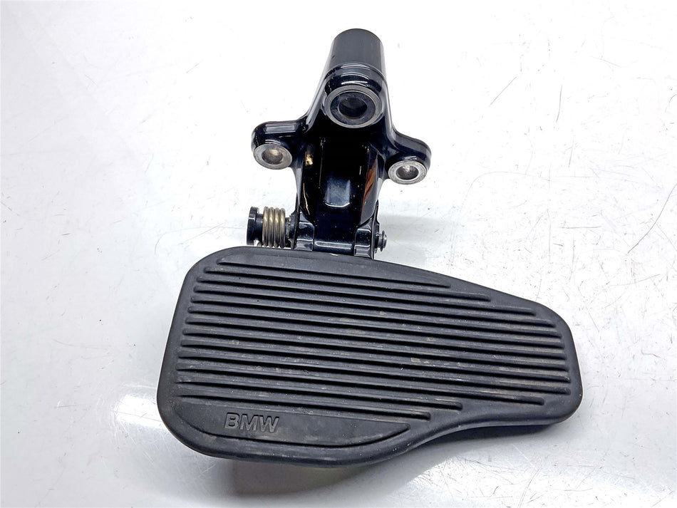 2022 BMW R18 B Front Left Footrest & Hanger - 46711599109