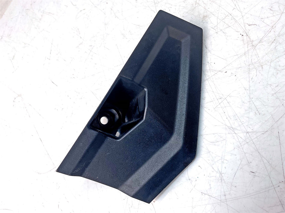 2015 Triumph Tiger Explorer Right Upper Mudguard Infill Panel - T2303364