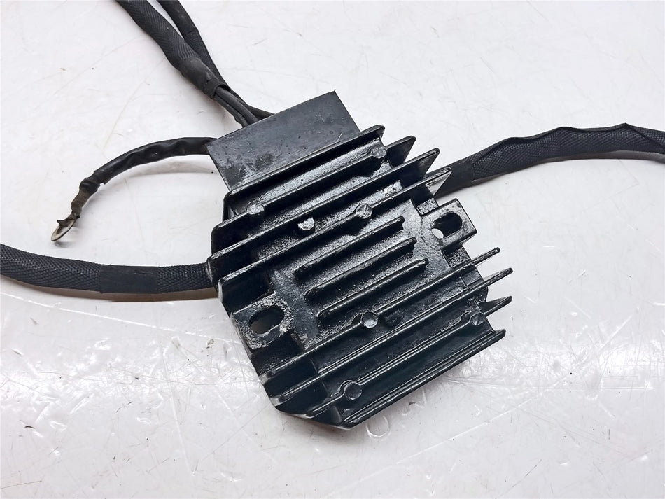 2022 KTM Duke 125 Regulator Rectifier - 28111034000