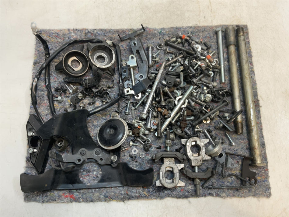 2023 Yamaha YZF R7 Assorted Nuts, Bolts & Fixings 1WSFIXINGS