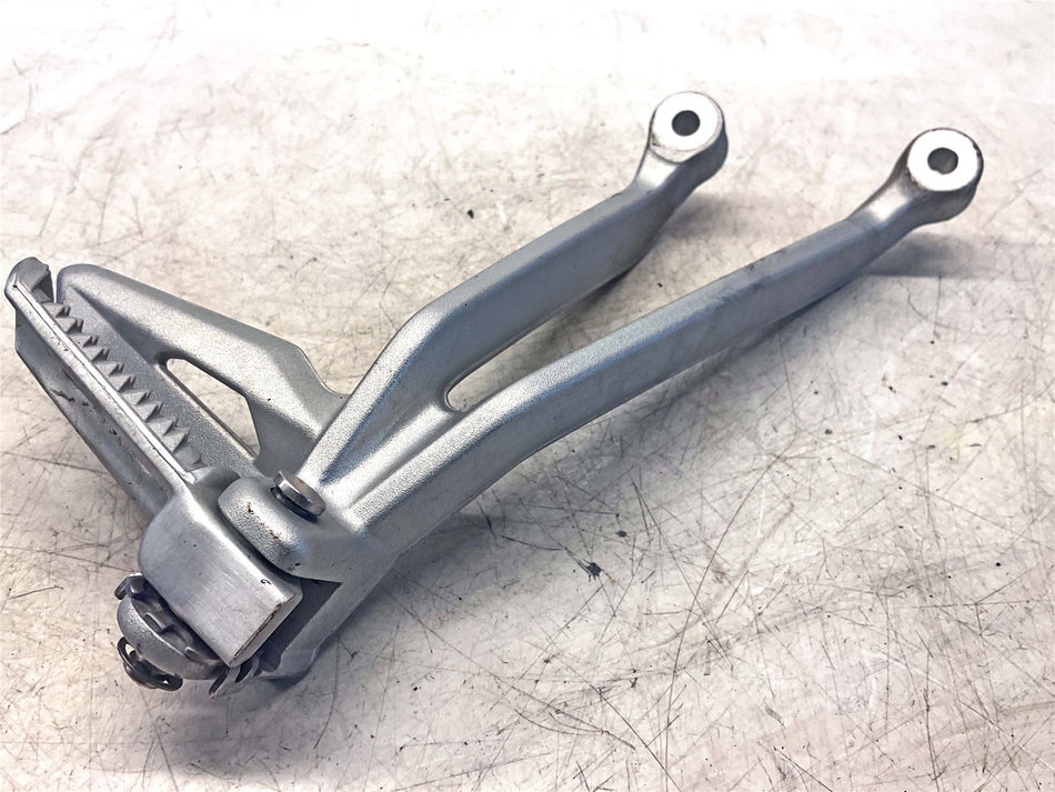 2019 Triumph Street Triple 765 R Rear Right Footrest & Hanger - T2081986