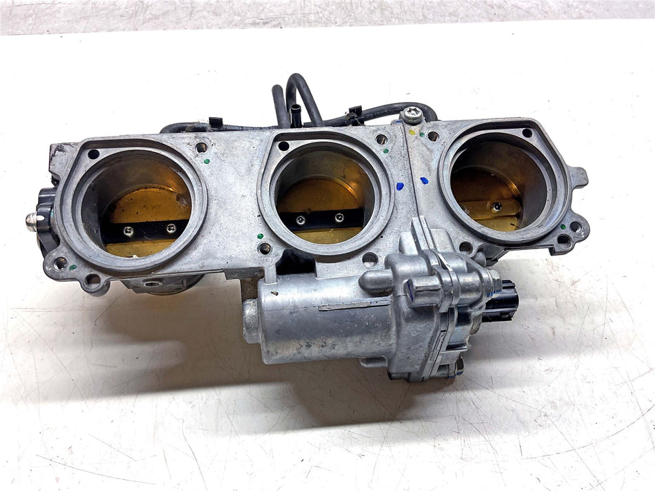 2023 Triumph Street Triple 765 R Throttle Bodies - T1243415
