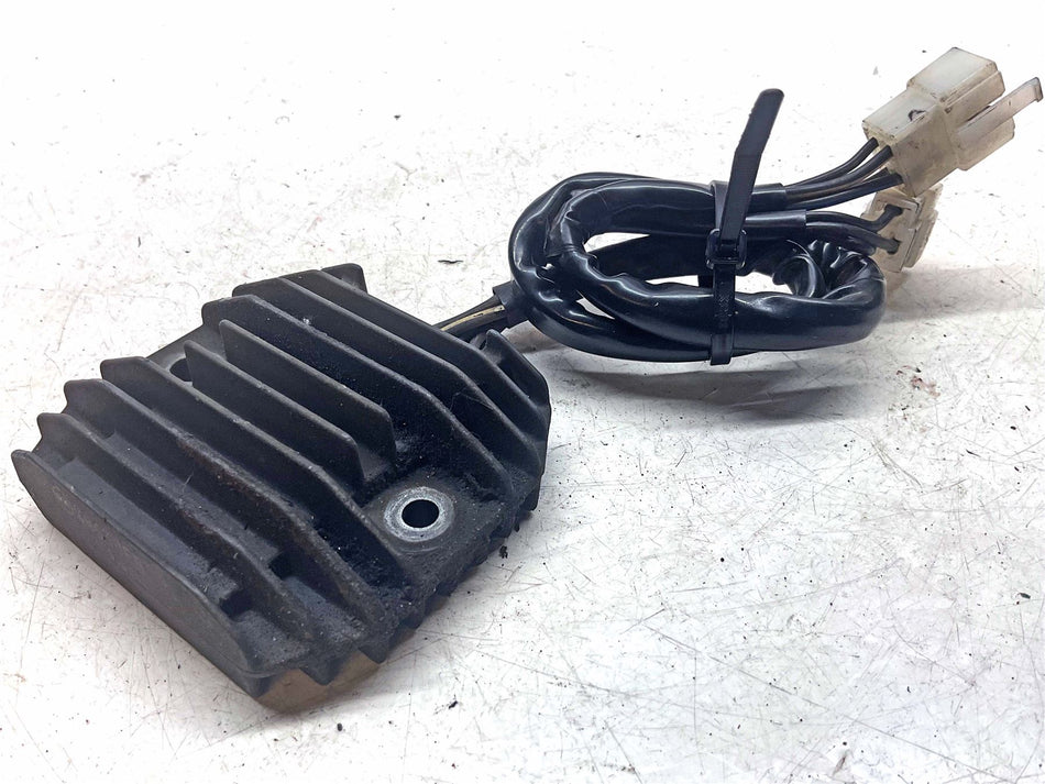 2006 Kawasaki Ninja ZX6R ZX636C Regulator Rectifier - 21066-0016