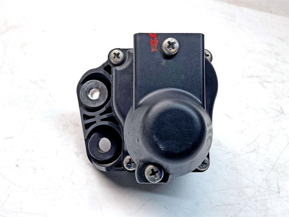 2009 Yamaha FZ1 Exhaust Valve Actuator / Servo - 2D1588200100