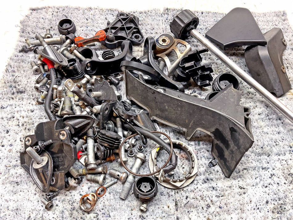 2020 KTM 1290 Super Duke R Assorted Nuts, Bolts & Fixings - B60979BOBAB