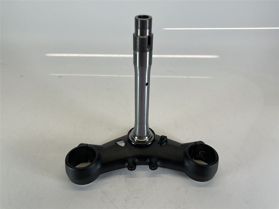 2023 TRIUMPH SPEEDMASTER Lower Yoke  - T2042523