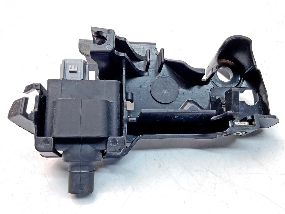 2024 Honda CMX1100 REBEL Usb Charger - 08E72MKRD10