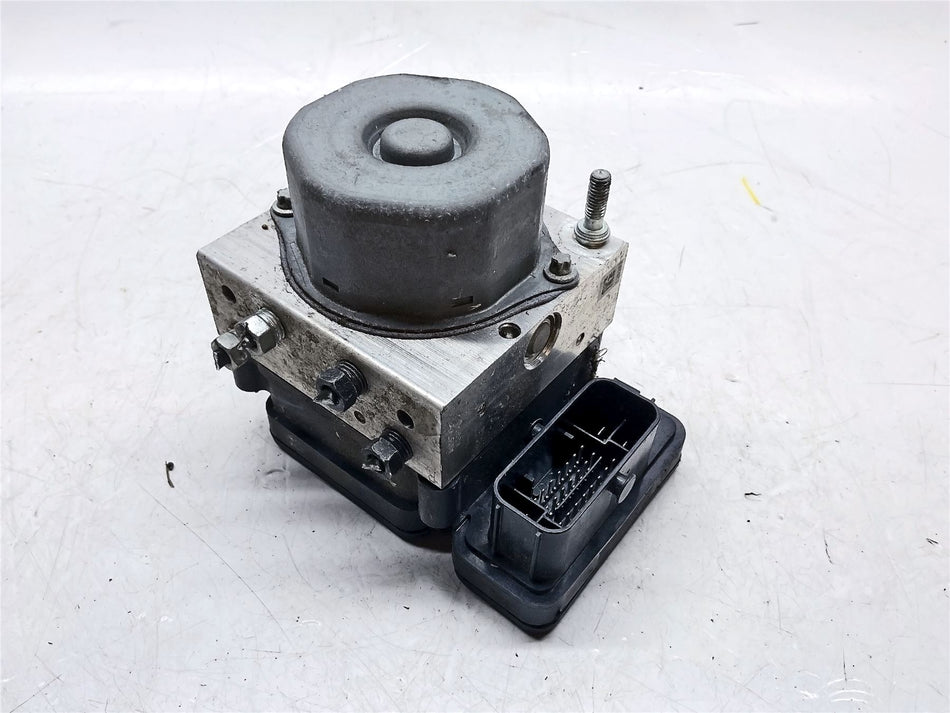 2019 Yamaha YZF R1 ABS Pump - 2CR8593009