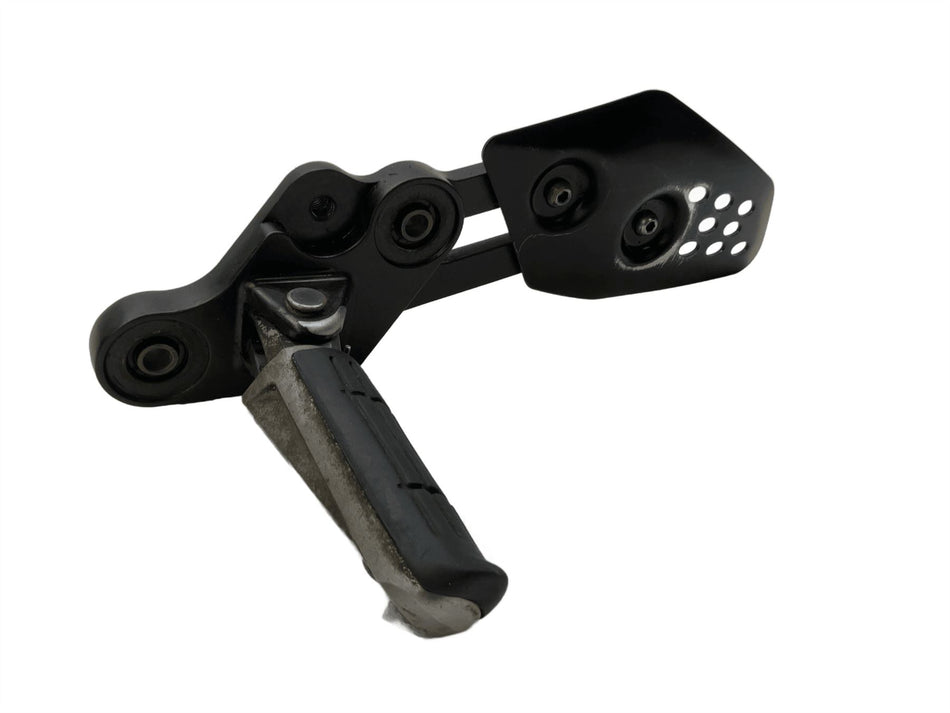 2018 Yamaha XSR700 Front Left Footrest & Hanger B342144G00