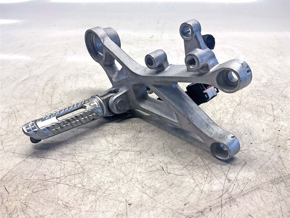 2019 Triumph Street Triple 765 R Front Right Footrest & Hanger - T2081464