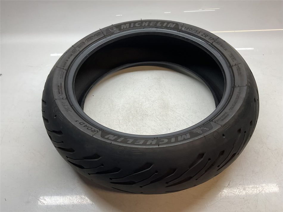 5mm-4mm-5mm MICHELIN Road 5 Rear Tyre  - 180/55/17