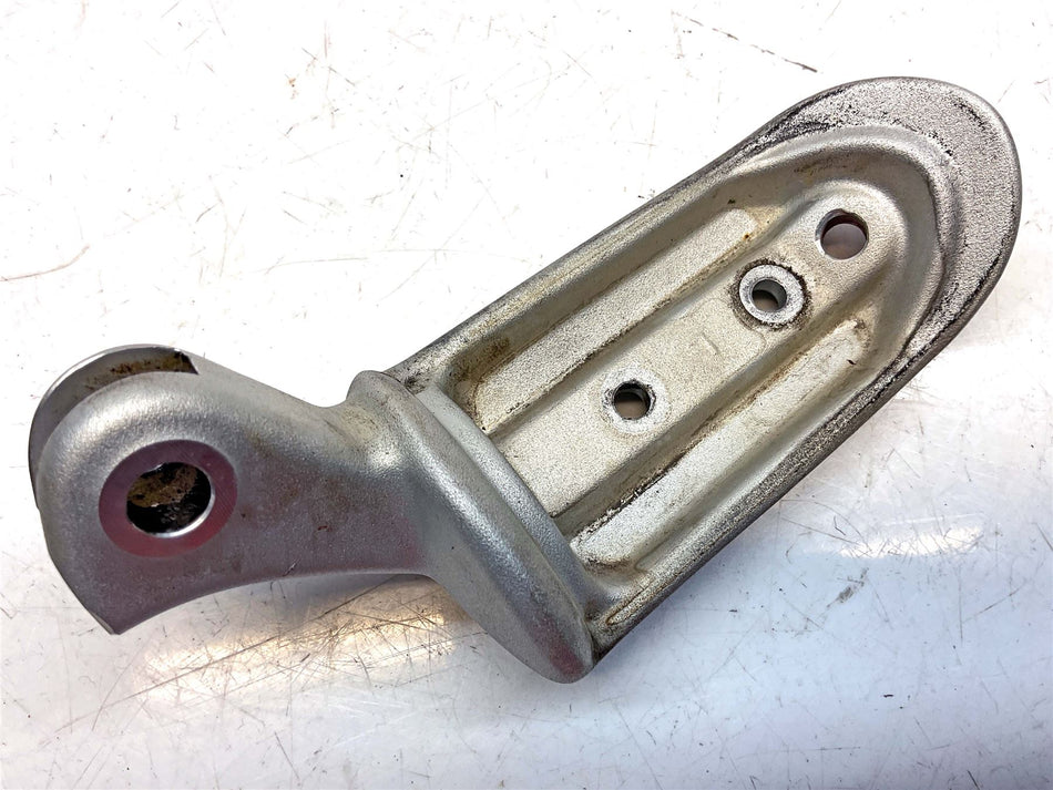 2020 Triumph Rocket 3 R Left Front Footrest - T2082434