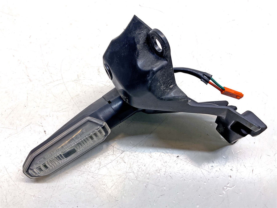 2021 Honda CRF1100L Africa Twin ADV-S DCT Front Left Indicator - 33450MKSE01
