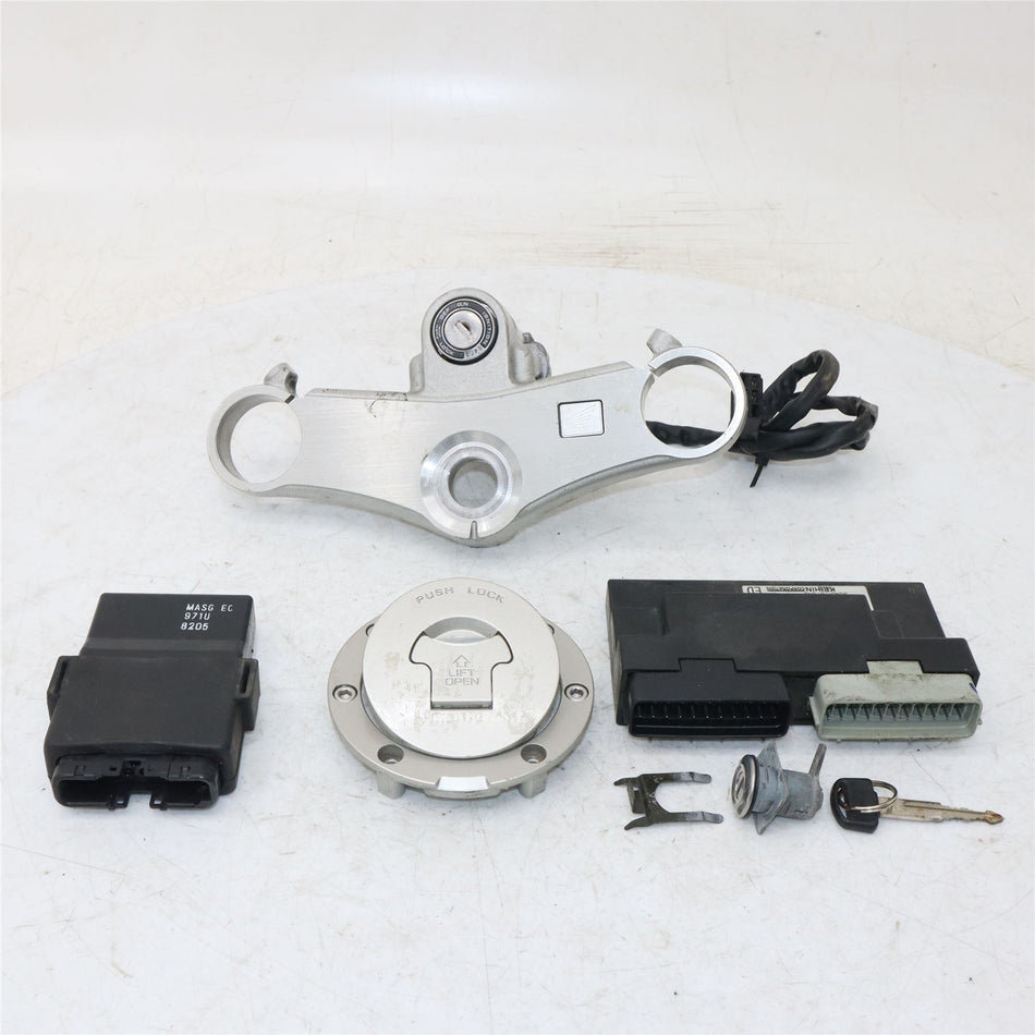 1998 HONDA CBR900RR Lockset - 77225MASE01