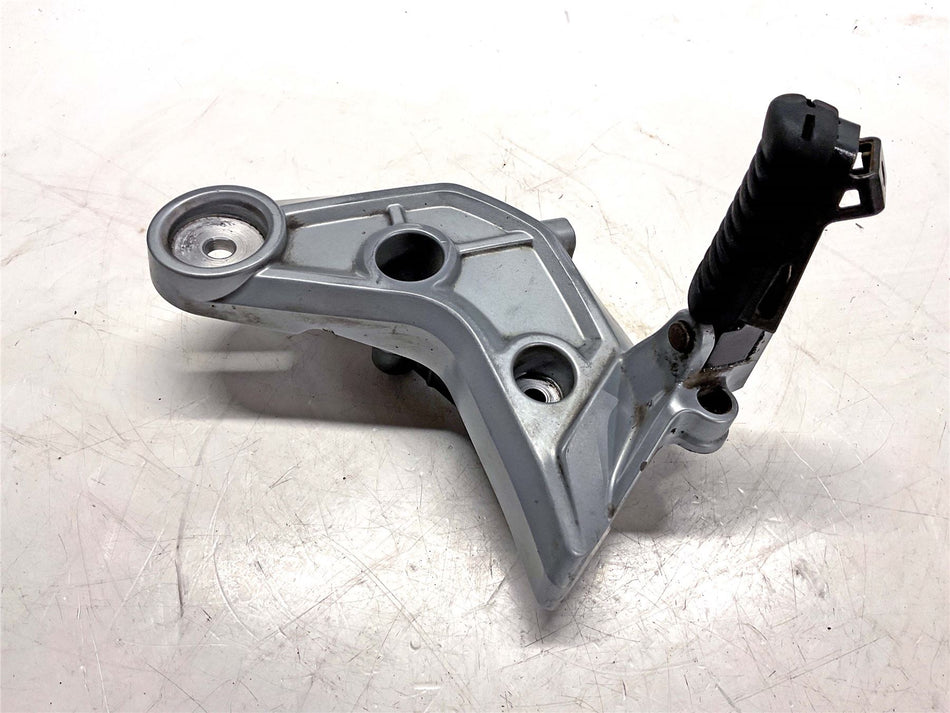 2021 Moto Guzzi V85 TT Travel E4 Front Left Footrest & Hanger